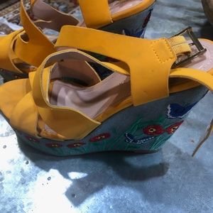 Shoe Republic LA yellow heels